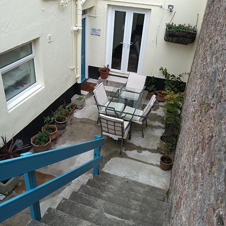 Moriarty'S Mess Plymouth Exterior foto